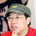 伊人久久免费视频